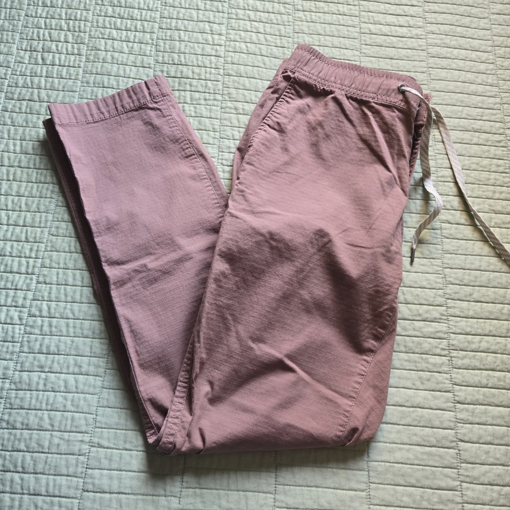 Vuori Womens Ripstop Pant Size Small Pink Color